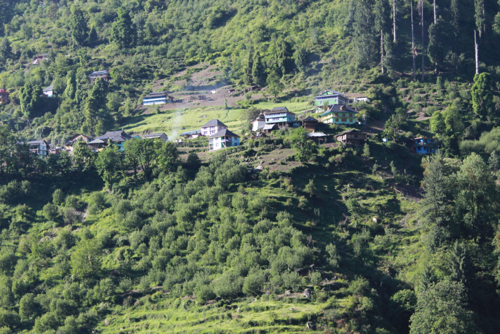 Beautiful village in Parvati valley - Kheerganga Trek